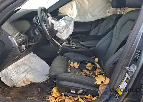 2020 BMW 530 Xi z USA, uszkodzony, nr VIN WBAJR7C09LWW66402